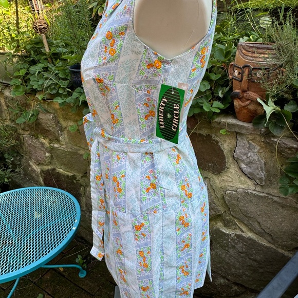 Liberty Circle Size 10 NWT 50’s Shift Dress Vintage New Gorgeous! HTF condition - Picture 9 of 9